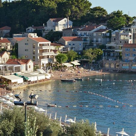 Przno Luxury Apartments Sveti Stefan Bagian luar foto