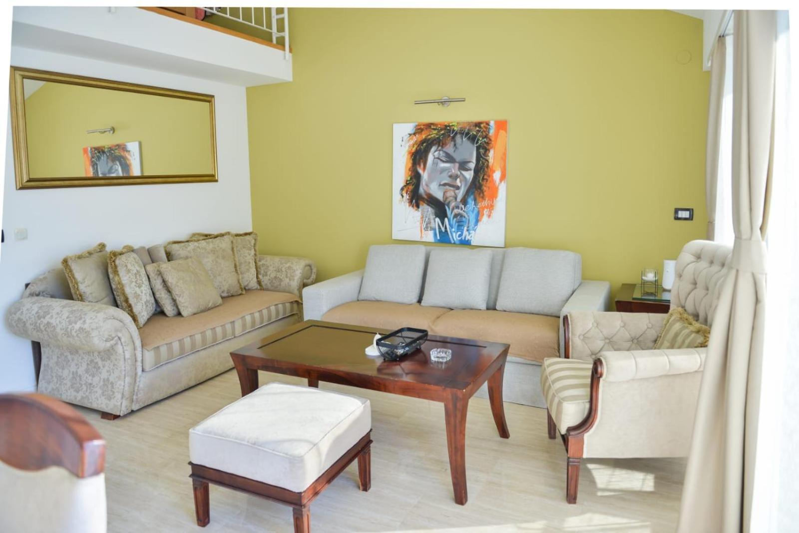 Przno Luxury Apartments Sveti Stefan Ruang foto