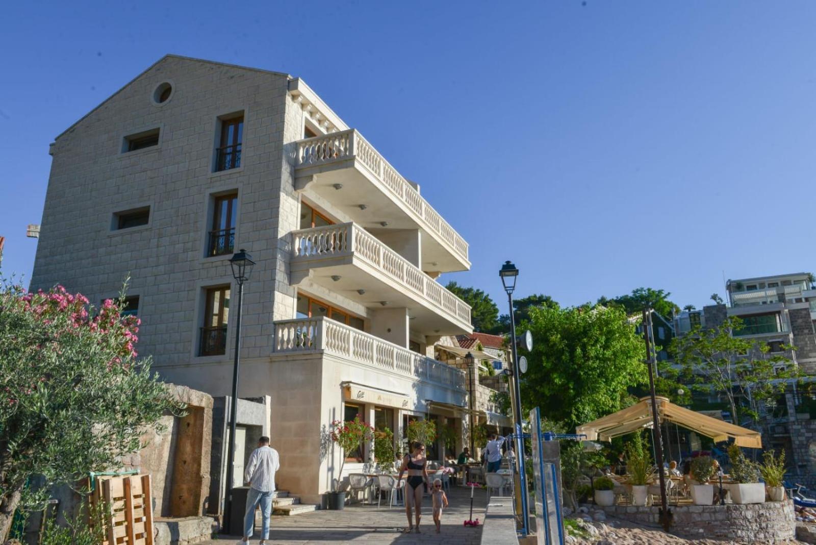Przno Luxury Apartments Sveti Stefan Ruang foto