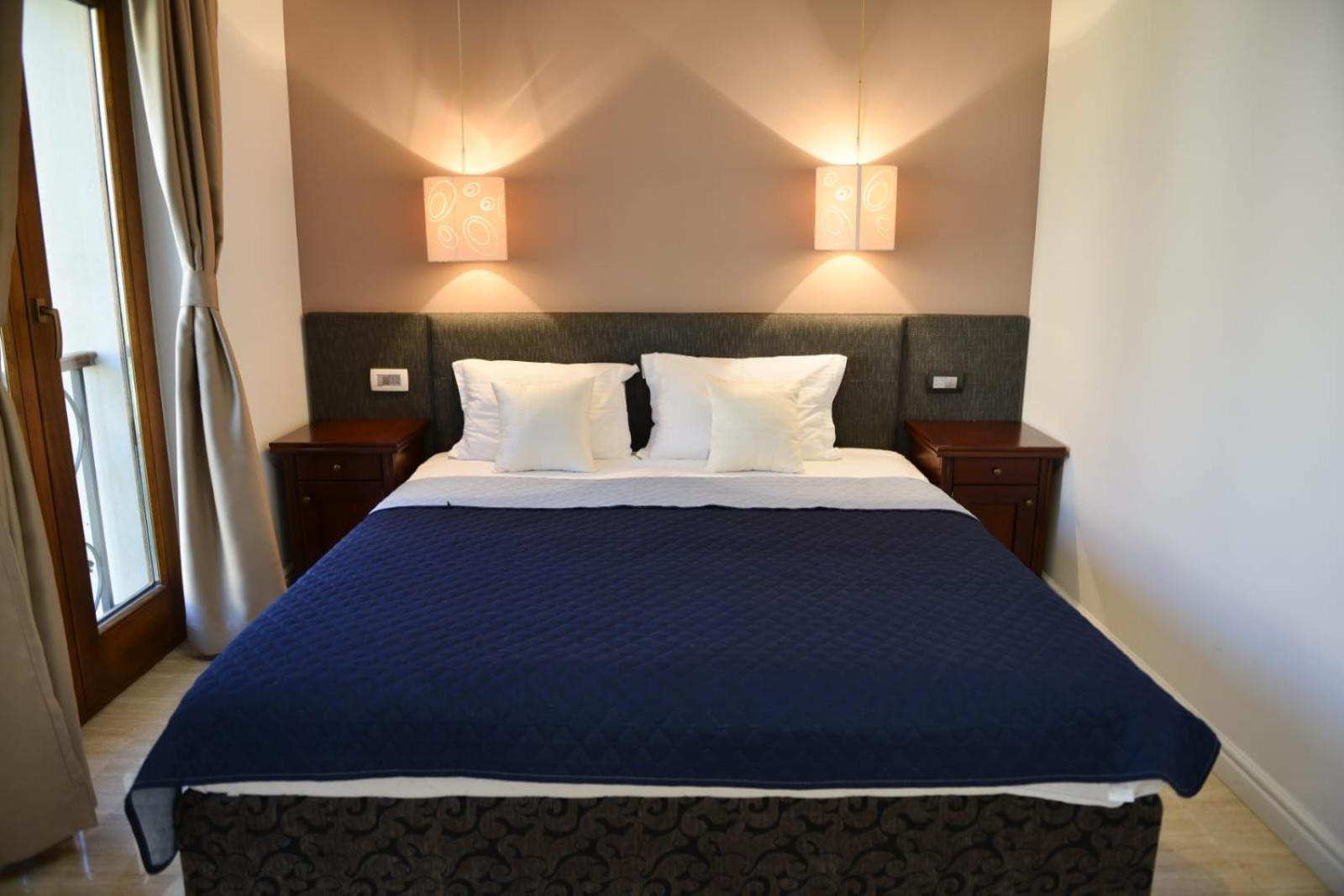 Przno Luxury Apartments Sveti Stefan Ruang foto