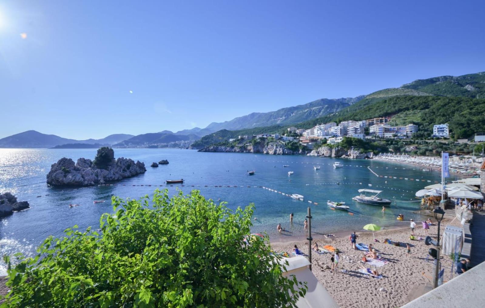 Przno Luxury Apartments Sveti Stefan Ruang foto