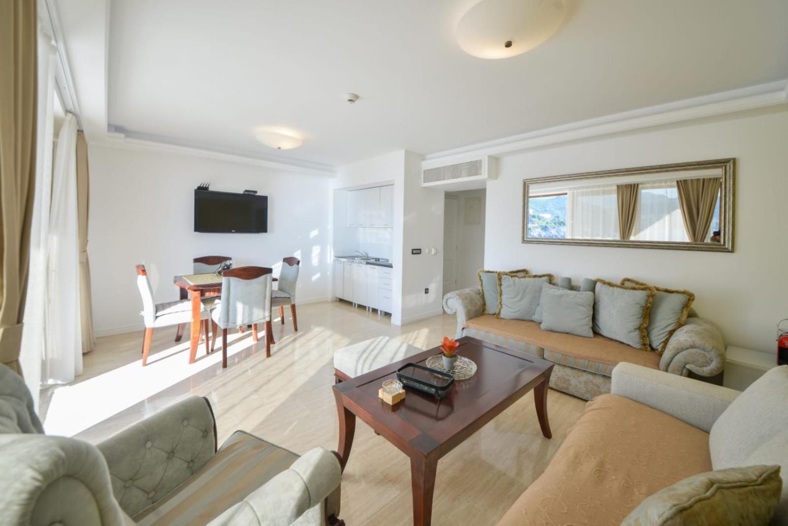 Przno Luxury Apartments Sveti Stefan Bagian luar foto