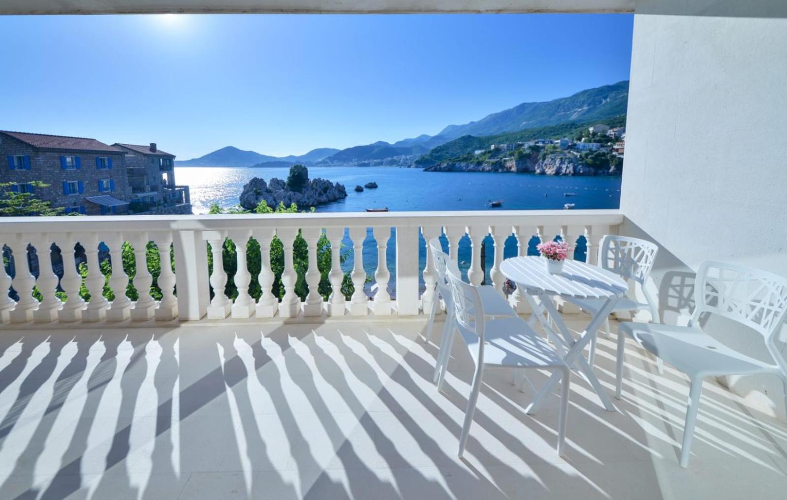 Przno Luxury Apartments Sveti Stefan Bagian luar foto